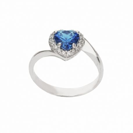 Anillo de Oro Blanco de 18K con Piedra Corazón Azul y Circonitas Blancas