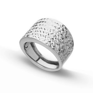 Women's Fashion Ring in 18k...